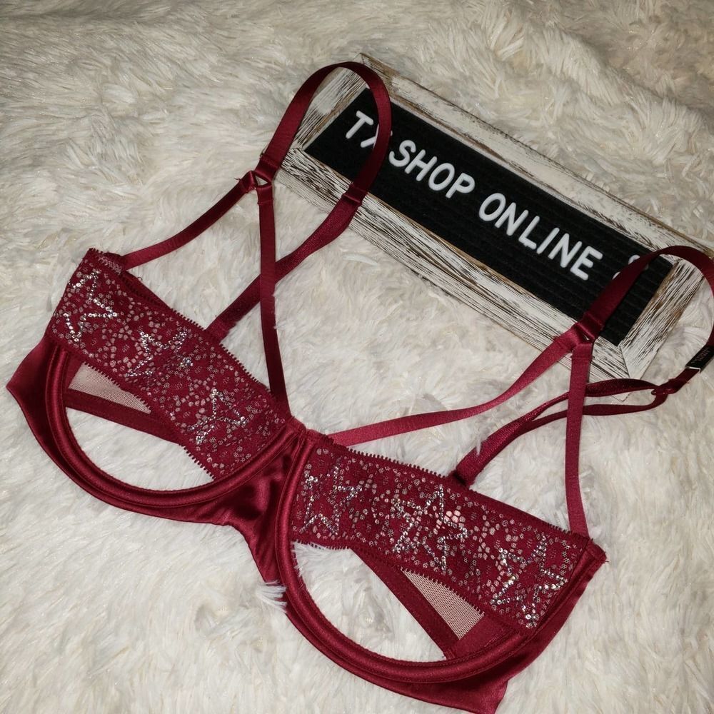 32 DD Victoria's Secret strappy silver bling star embellished lace bra NWT
